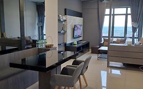 Modern Lifestyle Arc Austin Hills 6-7Pax